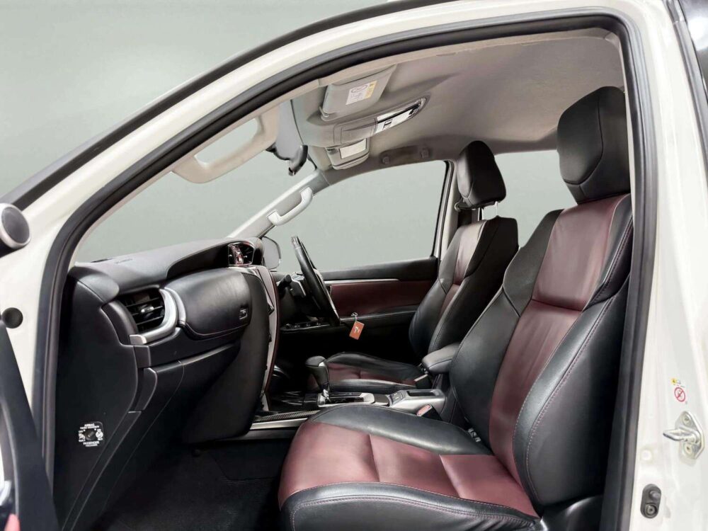 2017 TOYOTA FORTUNER 2.8 TRD SPORTIVO 4WD  [1P2660] - 6