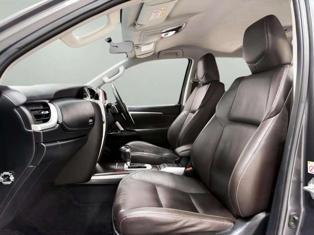 2018 TOYOTA FORTUNER 2.4 V  [1D0047] - 6