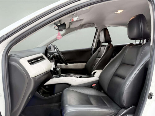 2020-honda-hr-v-1-8-el-1p2663v-slide-thumbnail-5