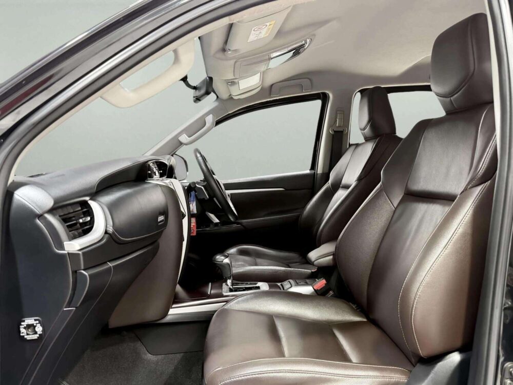 2019 TOYOTA FORTUNER 2.4 V  [1C0066V] - 6