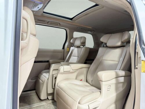 2015-toyota-alphard-2-4-hv-4wd-1p2656v-slide-thumbnail-6