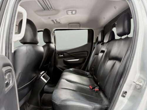 2020-mitsubishi-triton-2-4-gt-premium-double-cab-4wd-1d0070-slide-thumbnail-6