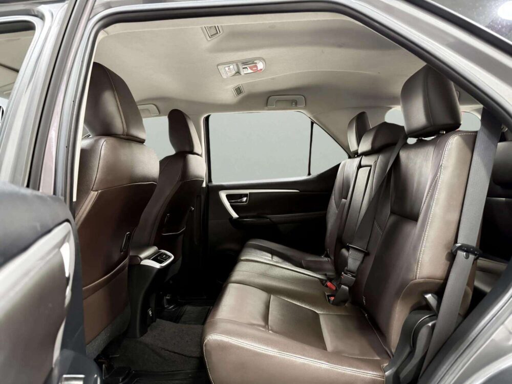 2018 TOYOTA FORTUNER 2.4 V  [1D0047] - 7