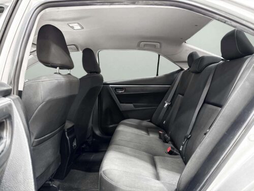 2018-toyota-corolla-altis-1-8-e-1p2646-slide-thumbnail-6