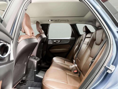 2020-volvo-xc60-2-0-t8-inscription-4wd-1p2655v-slide-thumbnail-6