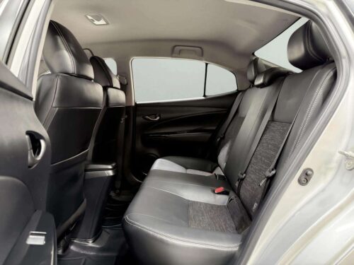 2021-toyota-yaris-ativ-1-2-sport-1s1311-slide-thumbnail-6