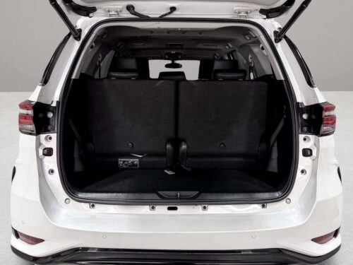 2019-mercedes-benz-glc250-2-1-d-4matic-4wd-1p2723-slide-thumbnail-7