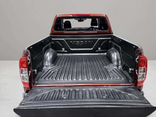 2022-nissan-navara-2-5-sl-king-cab-1d0057-slide-thumbnail-7