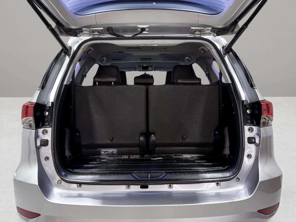 2017 TOYOTA FORTUNER 2.4 V  [1D0038] - 8