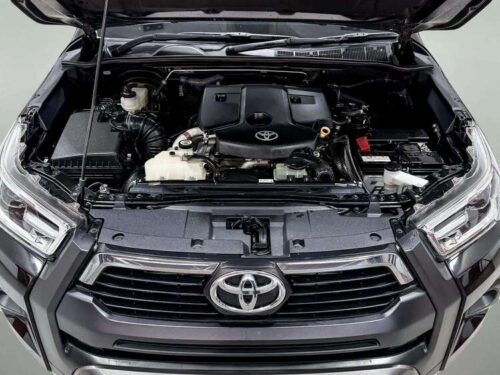 2024-toyota-hilux-revo-2-4-prerunner-entry-double-cab-1d0062-slide-thumbnail-8