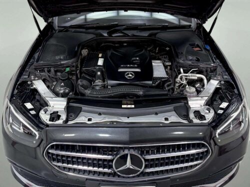 2021-mercedes-benz-e300-2-0-e-avantgarde-1p2619-slide-thumbnail-8