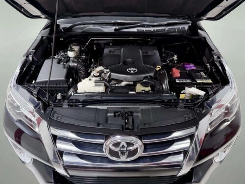2019-toyota-fortuner-2-4-v-1c0066v-slide-thumbnail-8