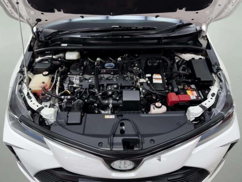 2020-toyota-corolla-altis-1-8-hybrid-high-1p2647v-slide-thumbnail-8