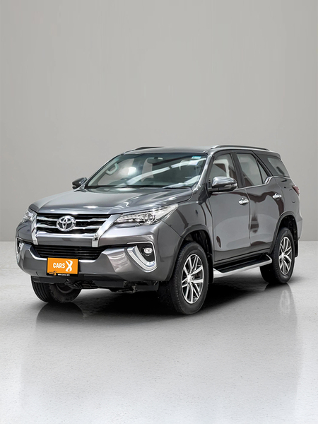 2018 TOYOTA FORTUNER 2.4 V  [1D0047]