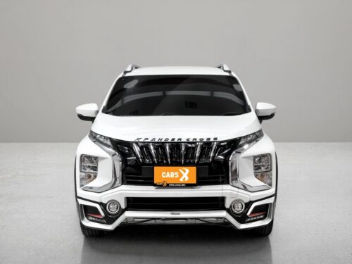 2022-mitsubishi-xpander-cross-1-5-1p2733-slide-thumbnail-1