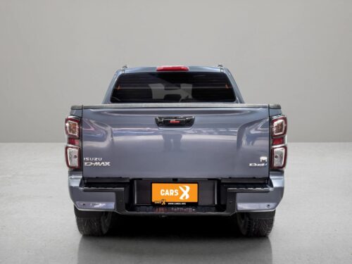 2022-isuzu-d-max-3-0-m-vcross-cab-4-4wd-1n0095v-slide-thumbnail-2