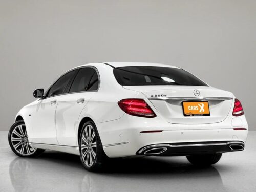 2019-mercedes-benz-e350-2-0-e-exclusive-1p2711-slide-thumbnail-3