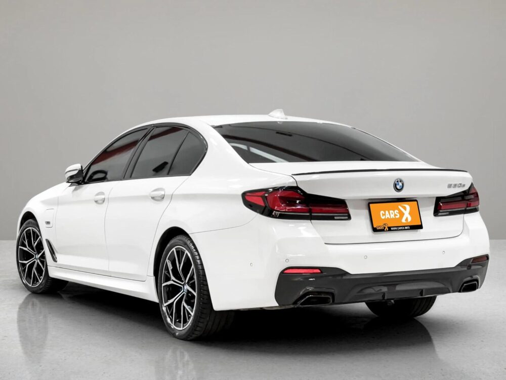2024 BMW 530E 2.0 M SPORT  [1P2697] - 4