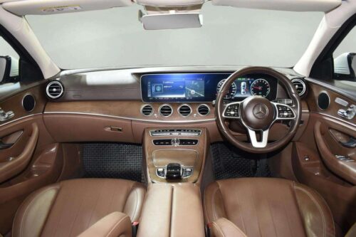 2019-mercedes-benz-e350-2-0-e-exclusive-1p2711-slide-thumbnail-4