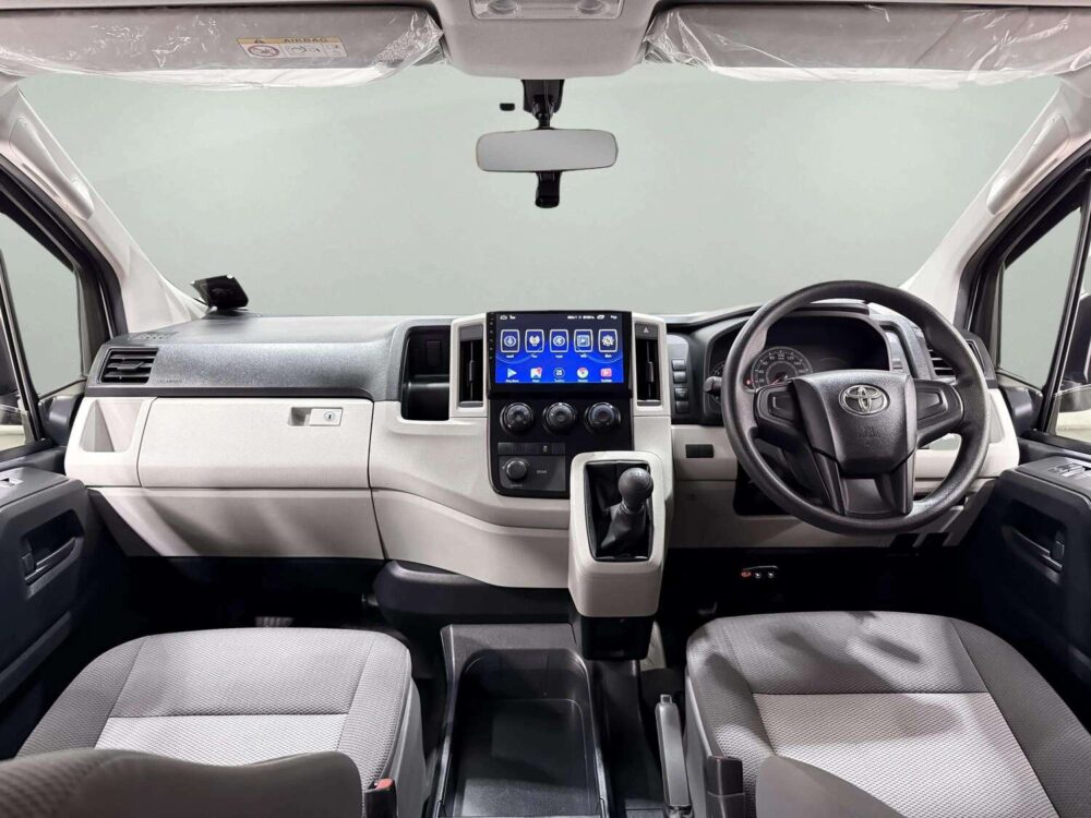 2021 TOYOTA HIACE 2.8 GL  [1C0075V] - 5