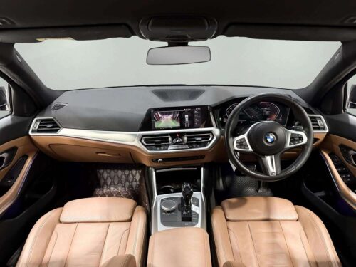 2024-bmw-320d-2-0-m-sport-1p2739v-slide-thumbnail-4