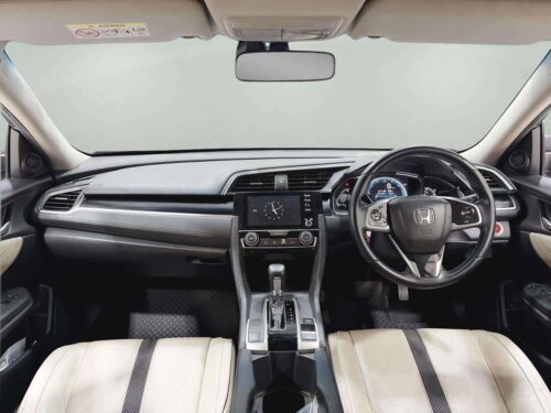 2019-honda-civic-1-8-el-1s1347-slide-thumbnail-4