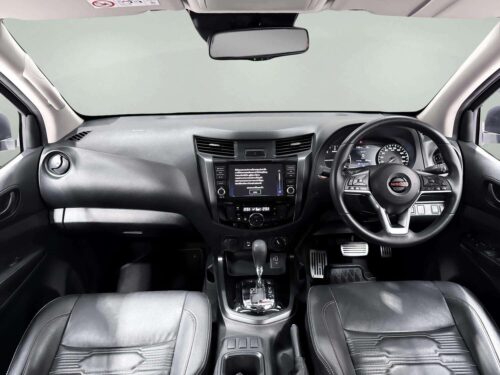 2021-nissan-navara-2-3-pro-4x-double-cab-4wd-1a0044-slide-thumbnail-4