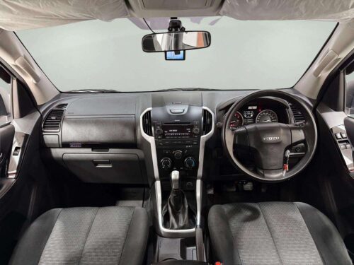 2019-isuzu-d-max-1-9-l-hi-lander-1c0042v-slide-thumbnail-4