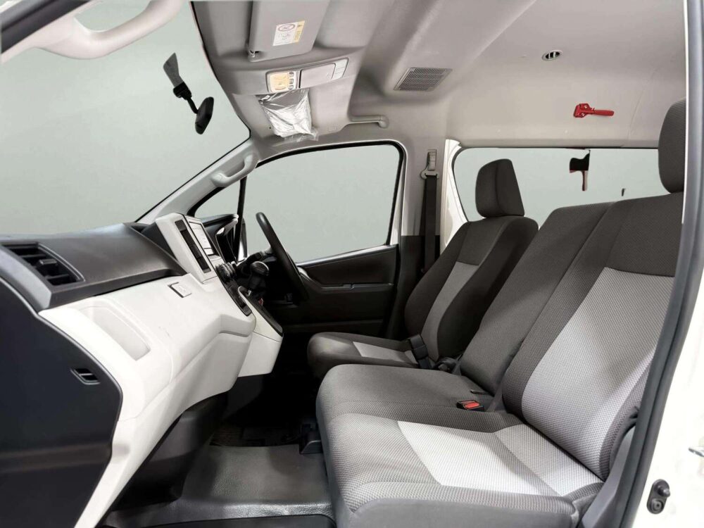 2023 TOYOTA COMMUTER 2.8  [1P2725V] - 6