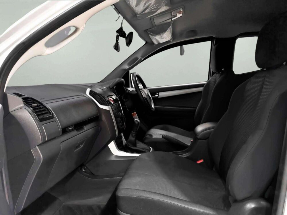 2019 ISUZU D-MAX 1.9 L HI-LANDER  [1C0042V] - 6