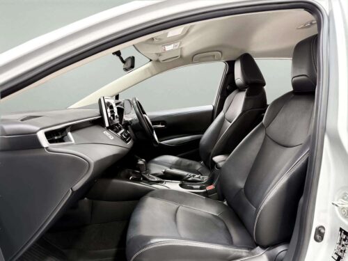 2021-toyota-corolla-altis-1-6-g-1p2701-slide-thumbnail-5