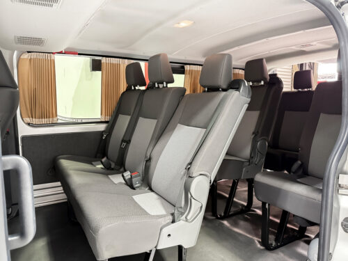 2021-toyota-hiace-2-8-gl-1c0075v-slide-thumbnail-6