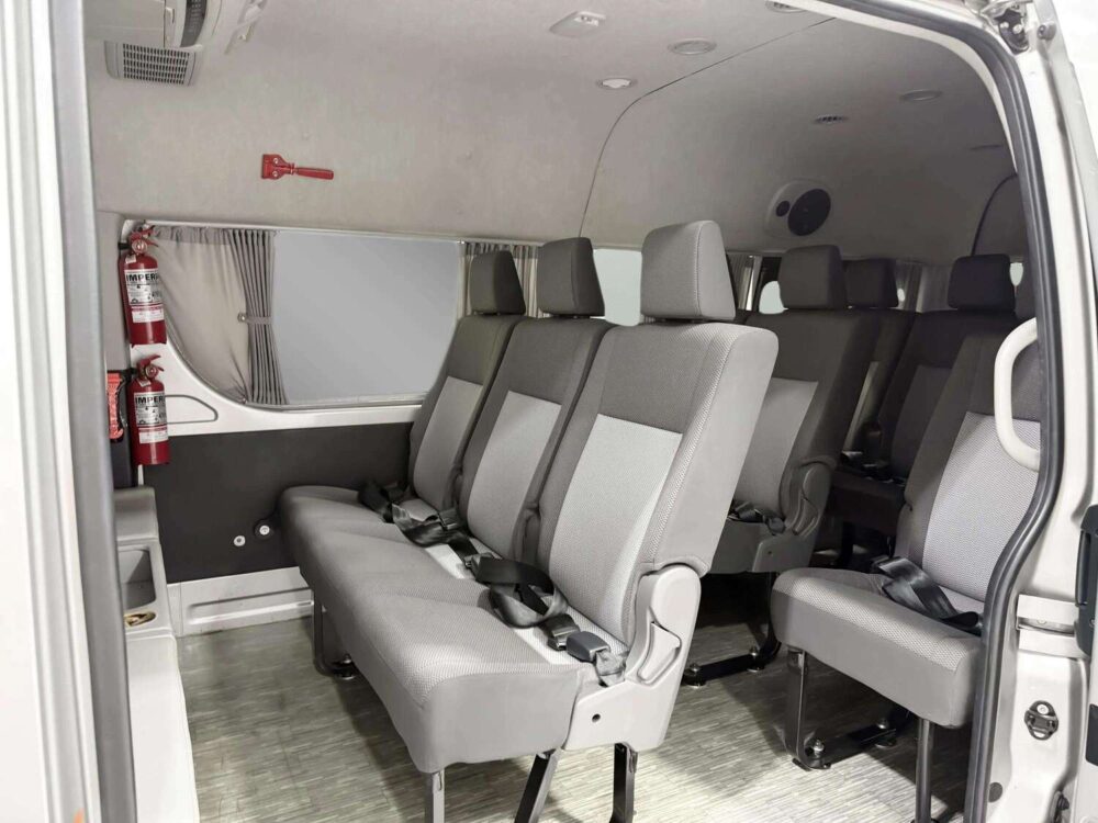 2019 TOYOTA COMMUTER 3.0 D4D  [1D0084] - 7