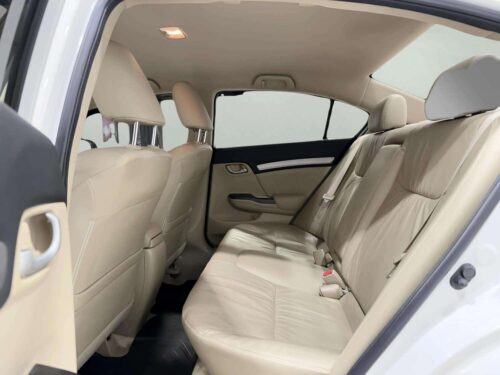 2012-honda-civic-1-8-e-1s1321v-slide-thumbnail-6