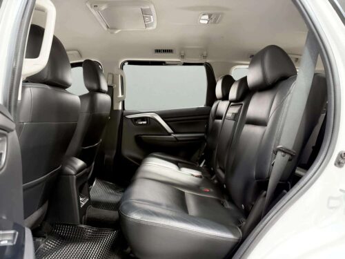 2020-mitsubishi-pajero-sport-2-4-gt-premium-4wd-1p2696-slide-thumbnail-6