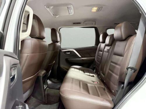 2023-mitsubishi-pajero-sport-2-4-gt-premium-elite-edition-1p2685-slide-thumbnail-6