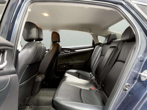 2018-honda-civic-1-8-el-1p2720v-slide-thumbnail-6