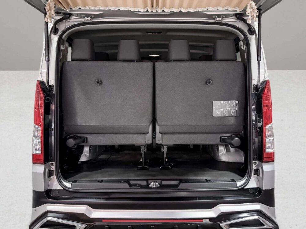 2021 TOYOTA HIACE 2.8 GL  [1C0075V] - 8