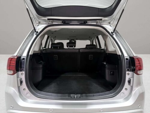 2021-mitsubishi-outlander-phev-2-4-gt-4wd-1p2713-slide-thumbnail-7