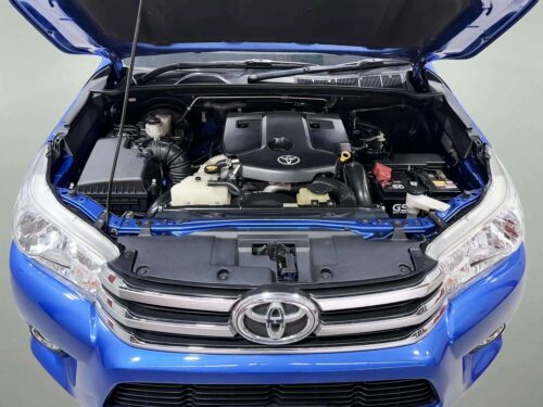 2015-toyota-hilux-revo-2-4-g-prerunner-smart-cab-1t0033-slide-thumbnail-8