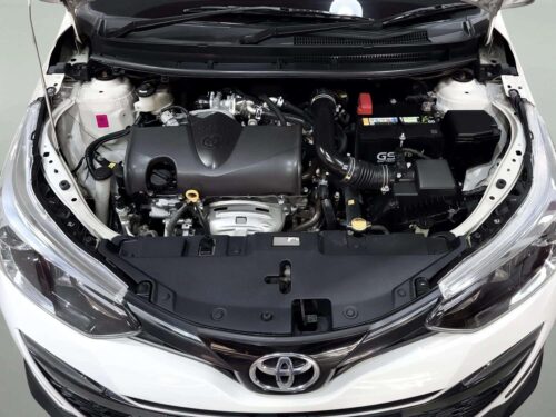 2020-toyota-yaris-1-2-high-cross-1c0076v-slide-thumbnail-8