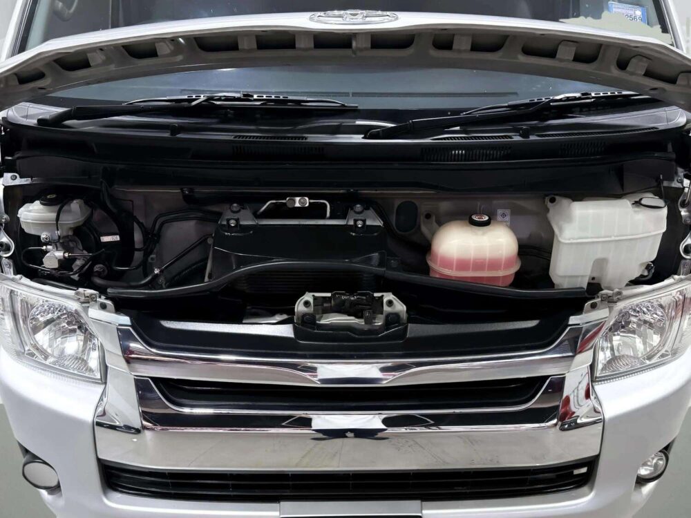 2019 TOYOTA COMMUTER 3.0 D4D  [1D0084] - 9