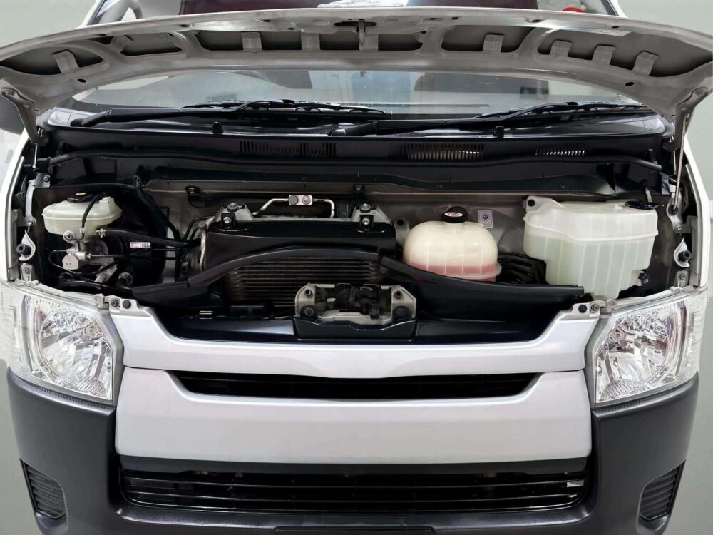 2018 TOYOTA HIACE 3.0 ECONOMY D4D  [1D0072V] - 9