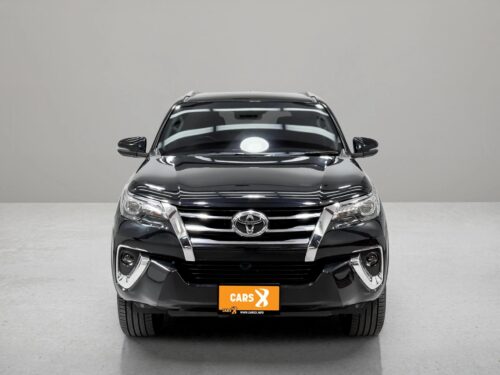 2019-toyota-fortuner-2-4-v-4wd-1n0103-slide-thumbnail-1