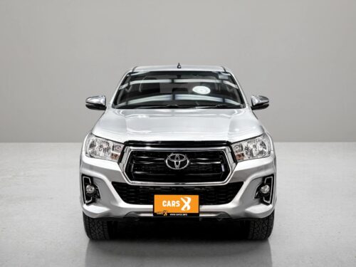 2018-toyota-hilux-revo-2-4-e-prerunner-1p2762-slide-thumbnail-1