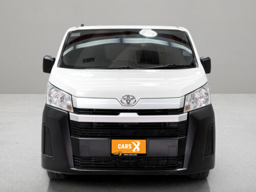 2020-toyota-hiace-2-8-eco-1t0042-slide-thumbnail-1