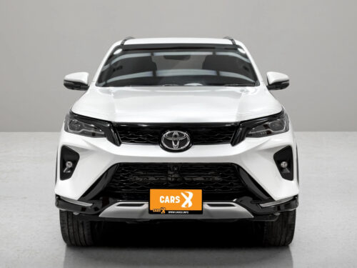 2022-toyota-fortuner-2-4-leader-v-9p1033-slide-thumbnail-1