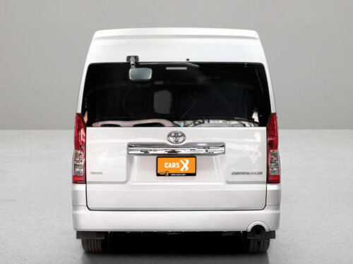 2019-toyota-commuter-2-8-1t0036-slide-thumbnail-2