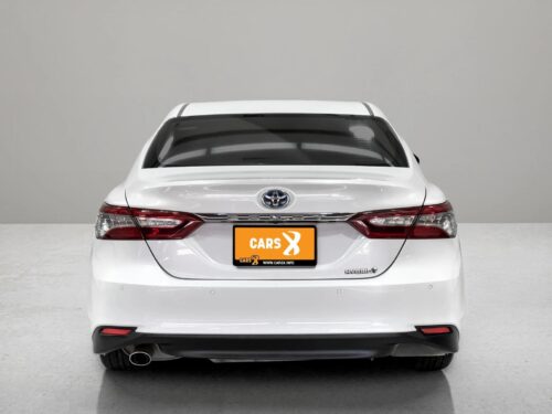 2019-toyota-camry-2-5-hybrid-premium-1n0105-slide-thumbnail-2