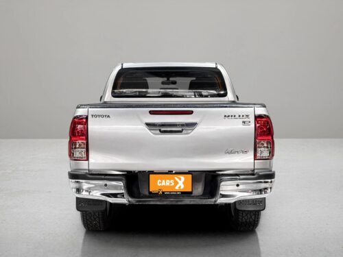 2018-toyota-hilux-revo-2-4-e-prerunner-1p2762-slide-thumbnail-2